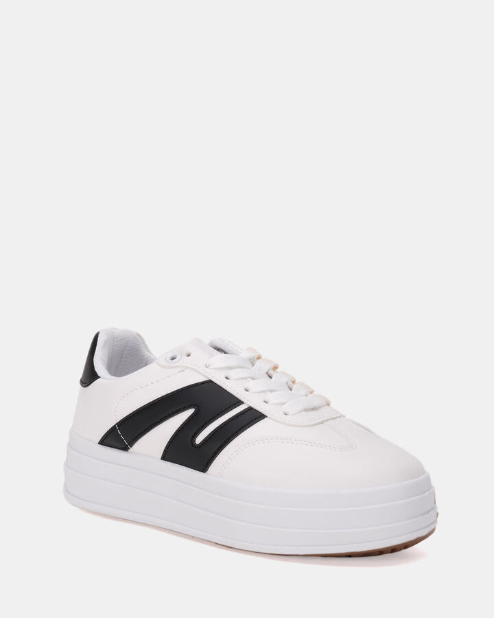 Image of Flats. Productname: CANDELA WHITE Women's Casual Sneakers Novo Flats in Multi colour by brand - Novo