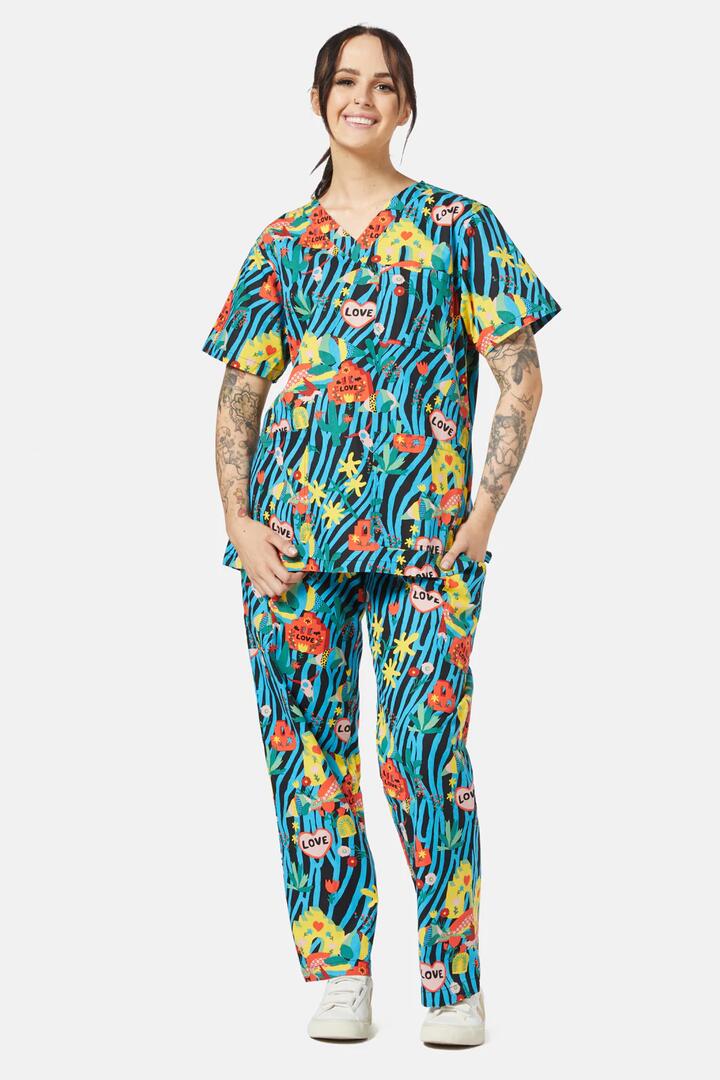 Image of a model wearing Uniforms & Workwear. Productname: River Of Love Scrub Set in Print colour by brand - Gorman