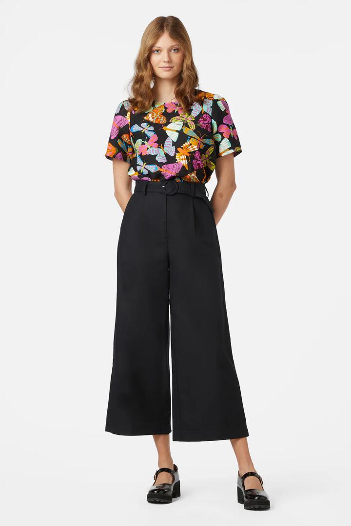 Image of a model wearing Pants. Product name - Leanne Culotte in Teal colour by brand - Princess Highway
