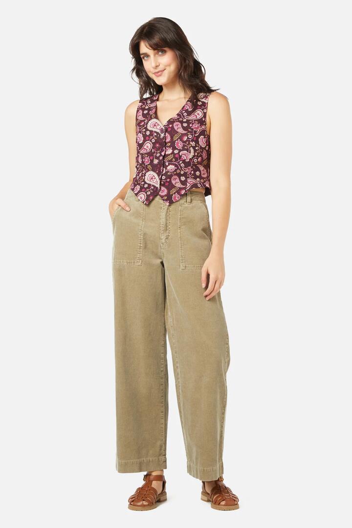 Image of a model wearing Denim. Productname: Nico Cargo Jean in Olive colour by brand - Princess Highway