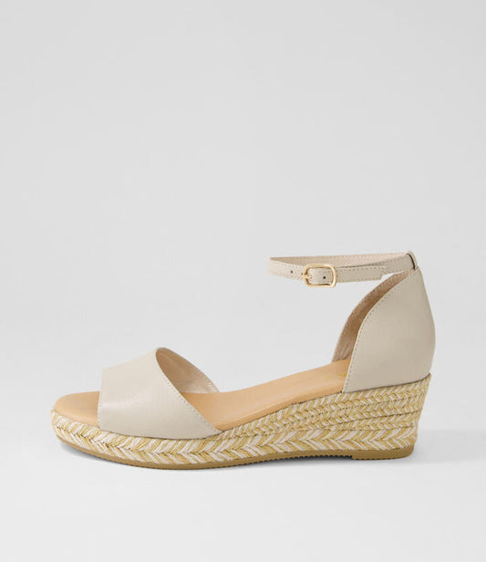 Image of Sandals. Productname: Skissy Almond Tan Multi Leather Sandals in ALMOND-TAN MULTI colour by brand - MIDAS