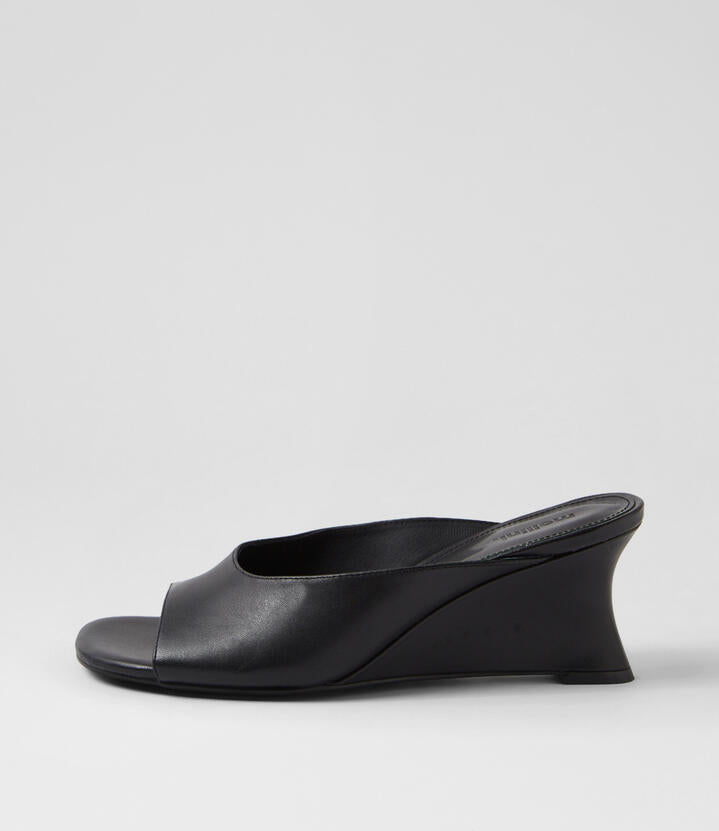 Image of Sandals. Productname: Fabrina Black Leather Sandals in Black colour by brand - MOLLINI