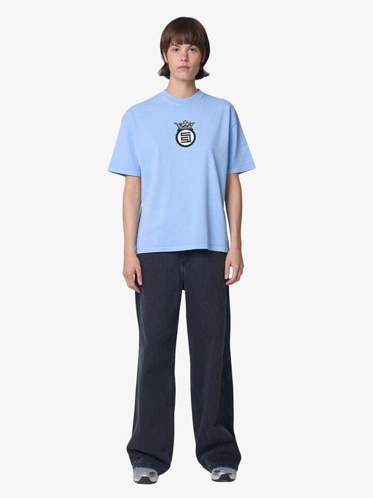 Image of a model wearing Tops. Productname: S-Double Crown Dot Ss Tee in PIGMENTWASH BLU colour by brand - S-Double