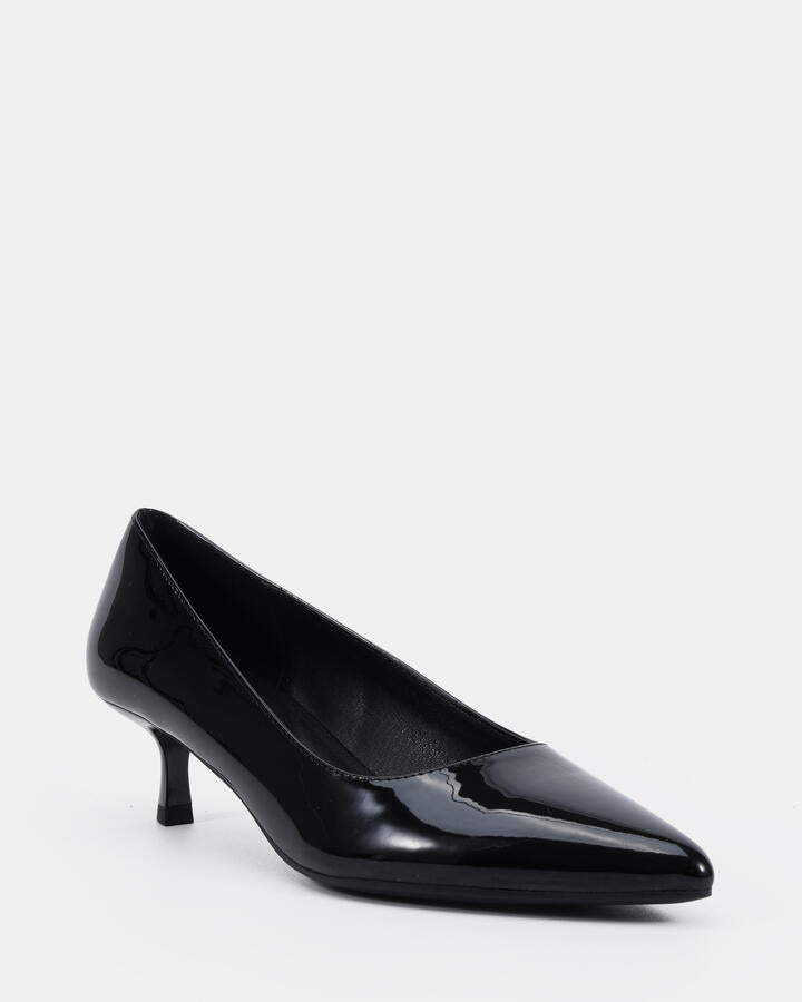 Image of Footwear. Productname: Inessa: Black Patent - Women's Court - Low Heel in Black colour by brand - Novo
