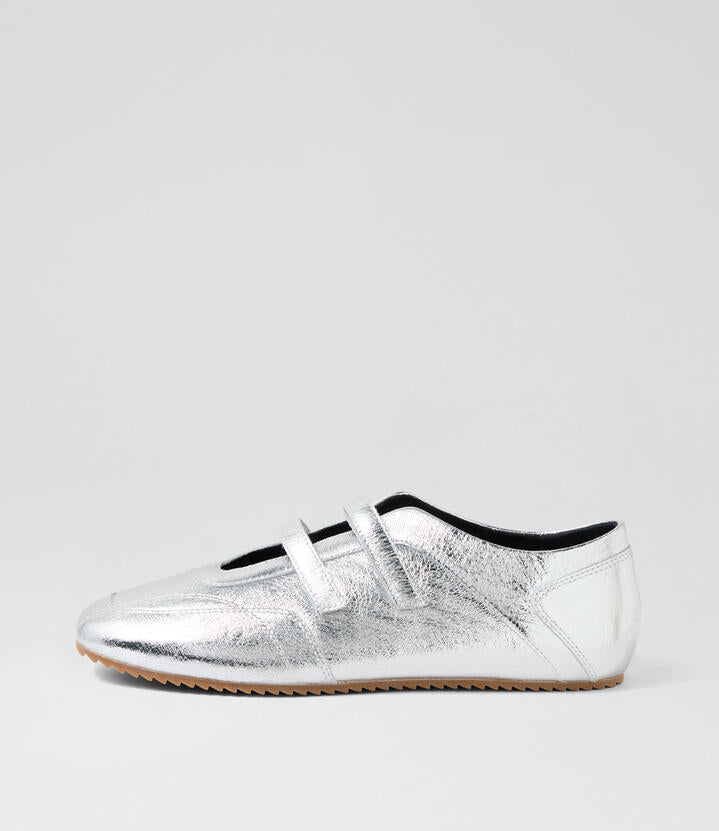 Image of Footwear. Productname: Lisarella Silver Leather Flat Shoes in SILVER colour by brand - MOLLINI