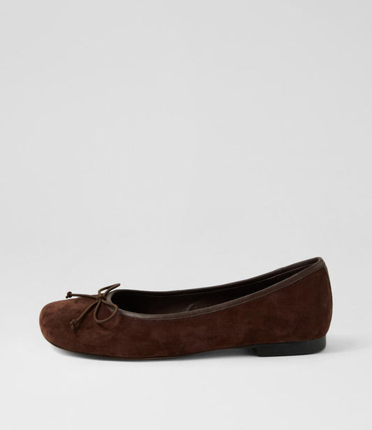 Image of Footwear. Productname: Pirela Choc Suede Flat Shoes in CHOC colour by brand - MOLLINI