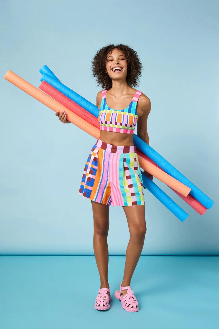 Image of a model wearing Shorts. Productname: Holiday Stripe Shorts in Print colour by brand - Gorman
