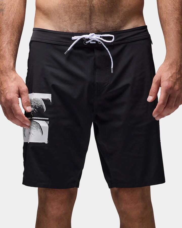 Image of Swimwear. Productname: former - Mens Militant 20" Boardshorts - Black - in Black colour by brand - former