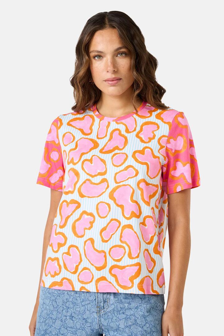 Image of T-Shirts. Product name - Fleur Rosa Print Classic Tee in Print colour by brand - Gorman