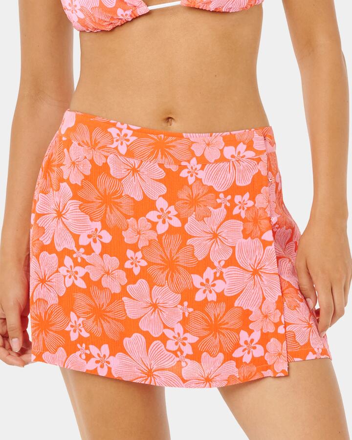 Image of a model wearing Skirts. Productname: rip Curl - Womens Aloha State Skort - Red - in Red colour by brand - rip Curl