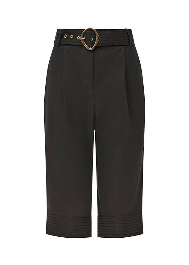 Image of a model wearing Pants. Productname: Mila Capri Pants Black | MOS The Label in Black colour by brand - MOS The Label