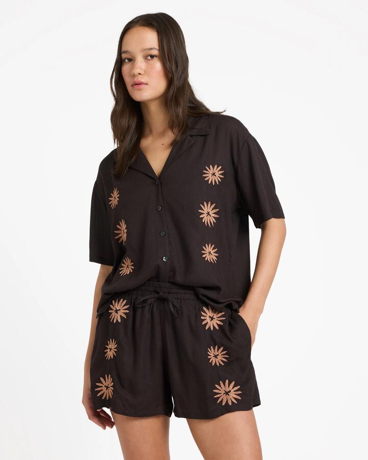 Image of a model wearing Shorts. Productname: volcom - Womens Florez Elastic Waist Shorts - Vintage Black - in Vintage Black colour by brand - volcom