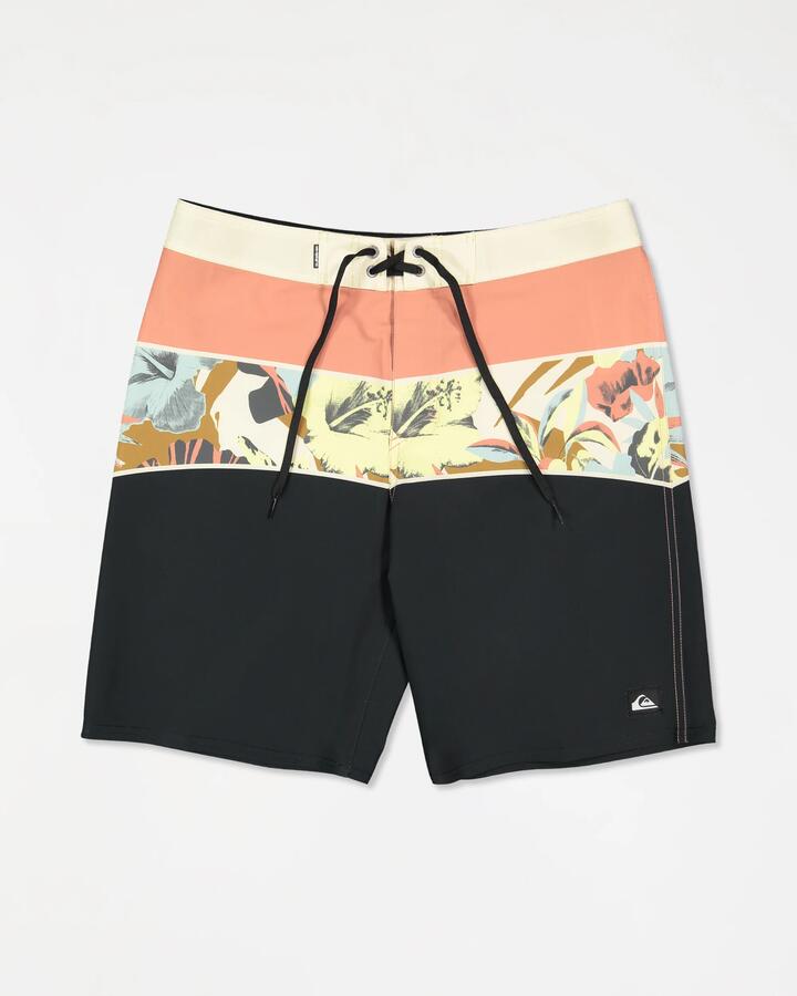 Image of Swimwear. Productname: quiksilver - Mens Surfsilk Straight 20" Boardshorts - Desert Sand Section - in Desert Sand Section colour by brand - quiksilver