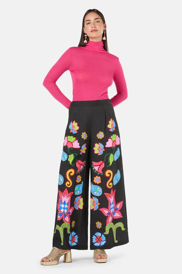 Image of a model wearing Pants. Productname: Paisley Parade Print Pant in Black colour by brand - Gorman