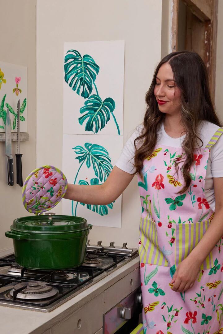 Image of Kitchen & Dining. Product name - Electric Eden Oven Mitt in Print colour by brand - Gorman