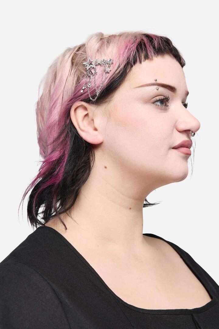 Image of Jewelry. Productname: Sparkle Chain Star Hair Clip in Silver colour by brand - Dangerfield