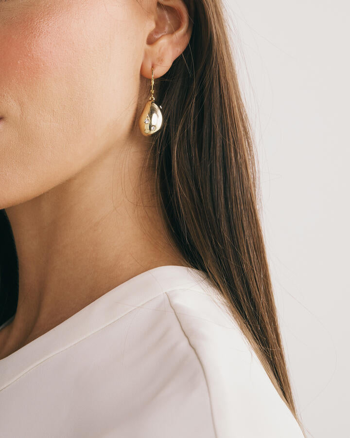 Image of Earrings. Product name - Earring Gizda Metallic in Metallic colour by brand - Novo