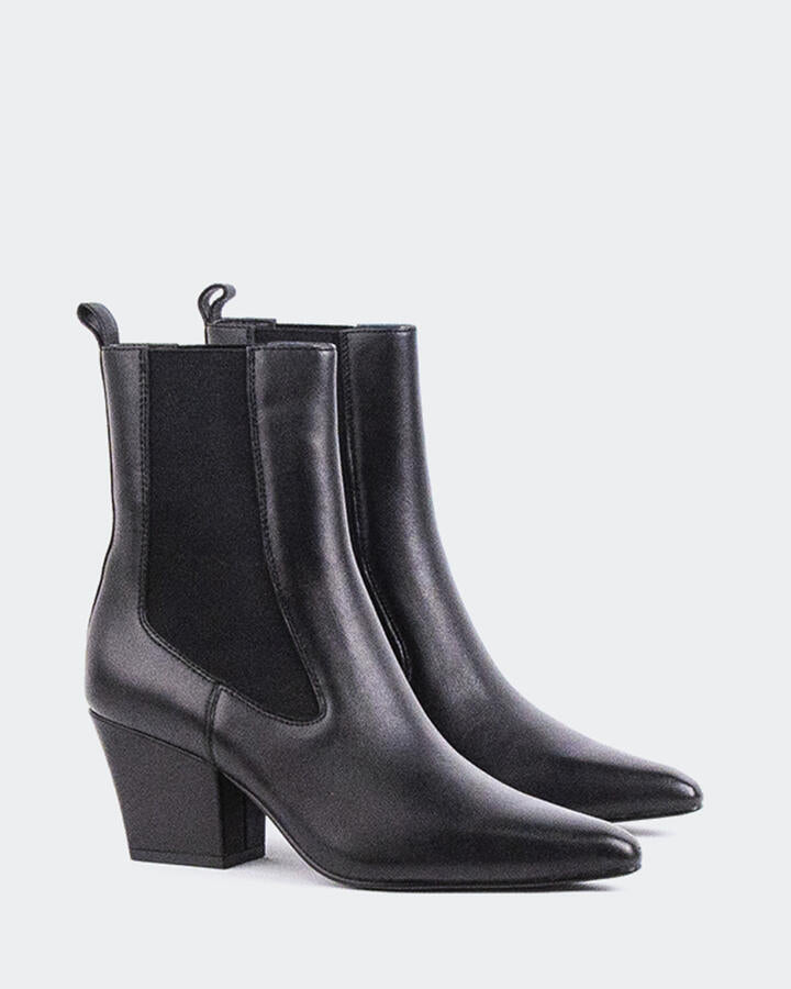 Image of Boots. Product name - Li-marky Black Leather in Black Leather colour by brand - Novo