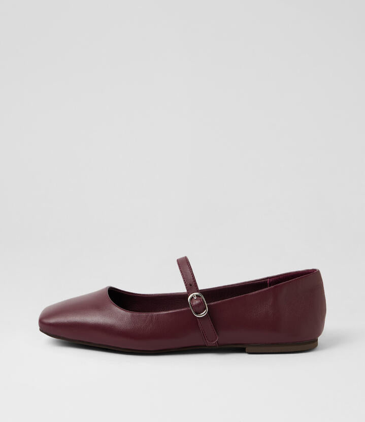 Image of Shoes. Product name - Tokena Burgundy Leather Flat Shoes in Burgundy colour by brand - MOLLINI