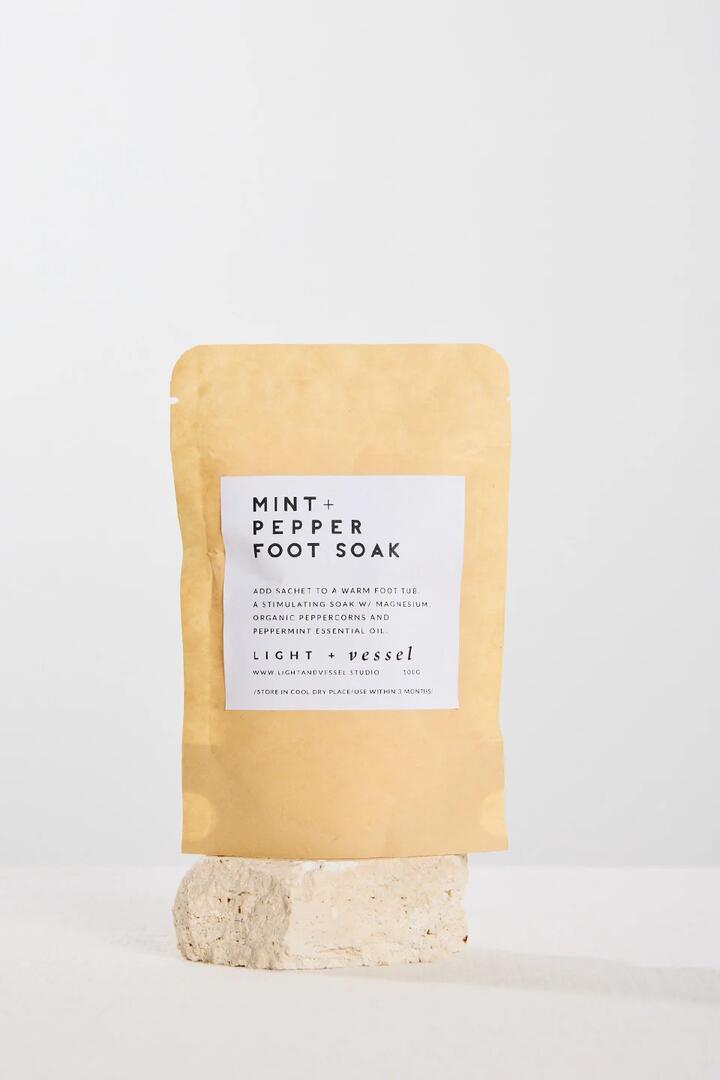 Image of Health & Beauty. Product name - Mint + Pepper 100g Sachet Foot Soak in colour by brand - Light + Vessel