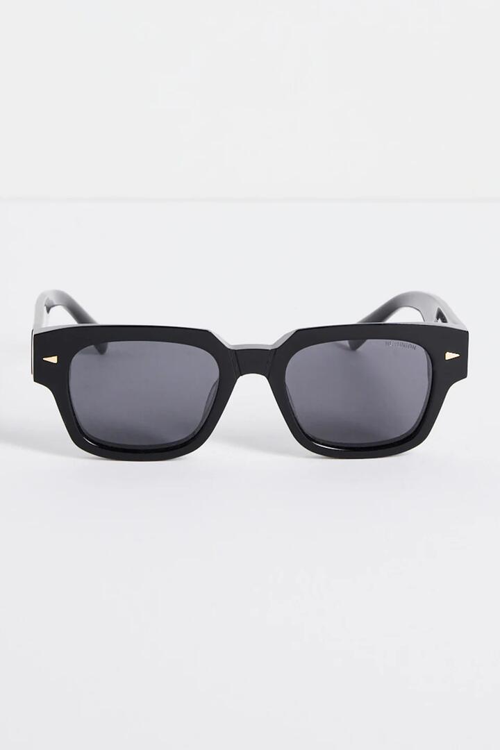 Image of Sunglasses. Product name - Milano Black Classic Stud Sunglasses in Black colour by brand - RE:UNION Label