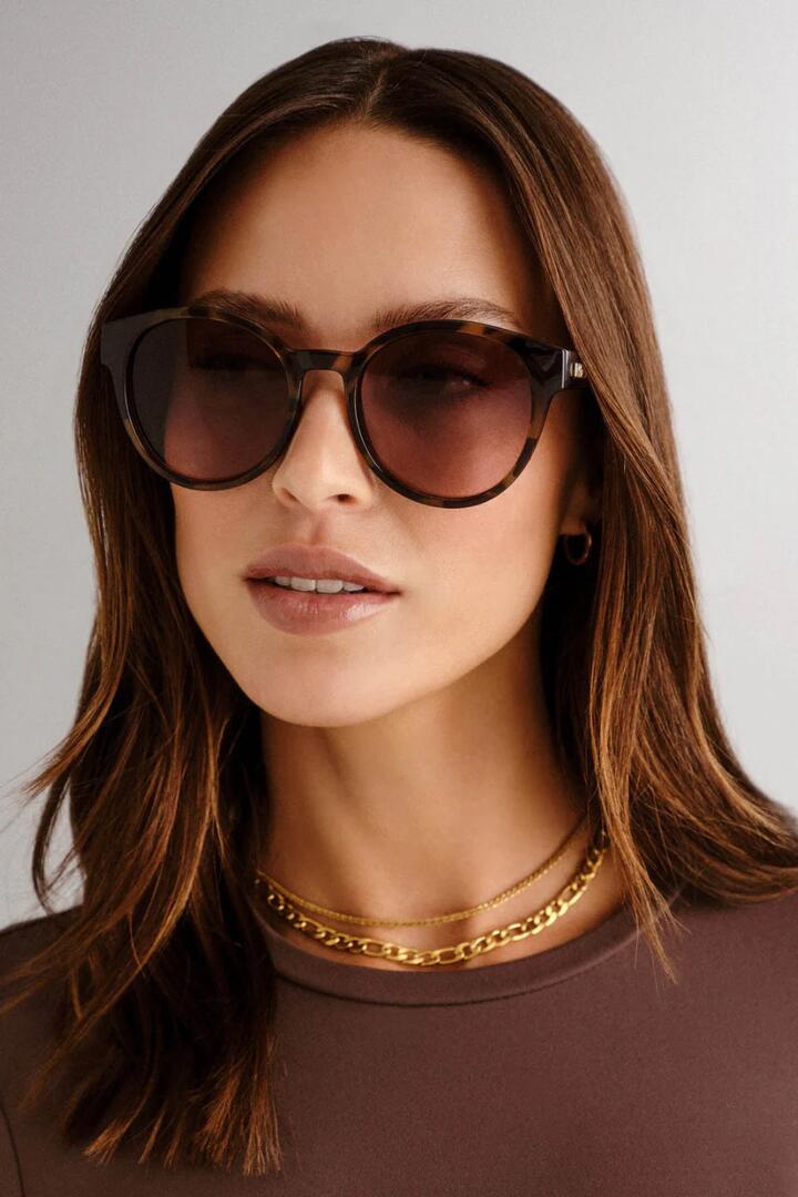 Image of Sunglasses. Product name - Paramount Round Milky Tort Brown Gradient Lens Sunglasses in Brown colour by brand - Le Specs
