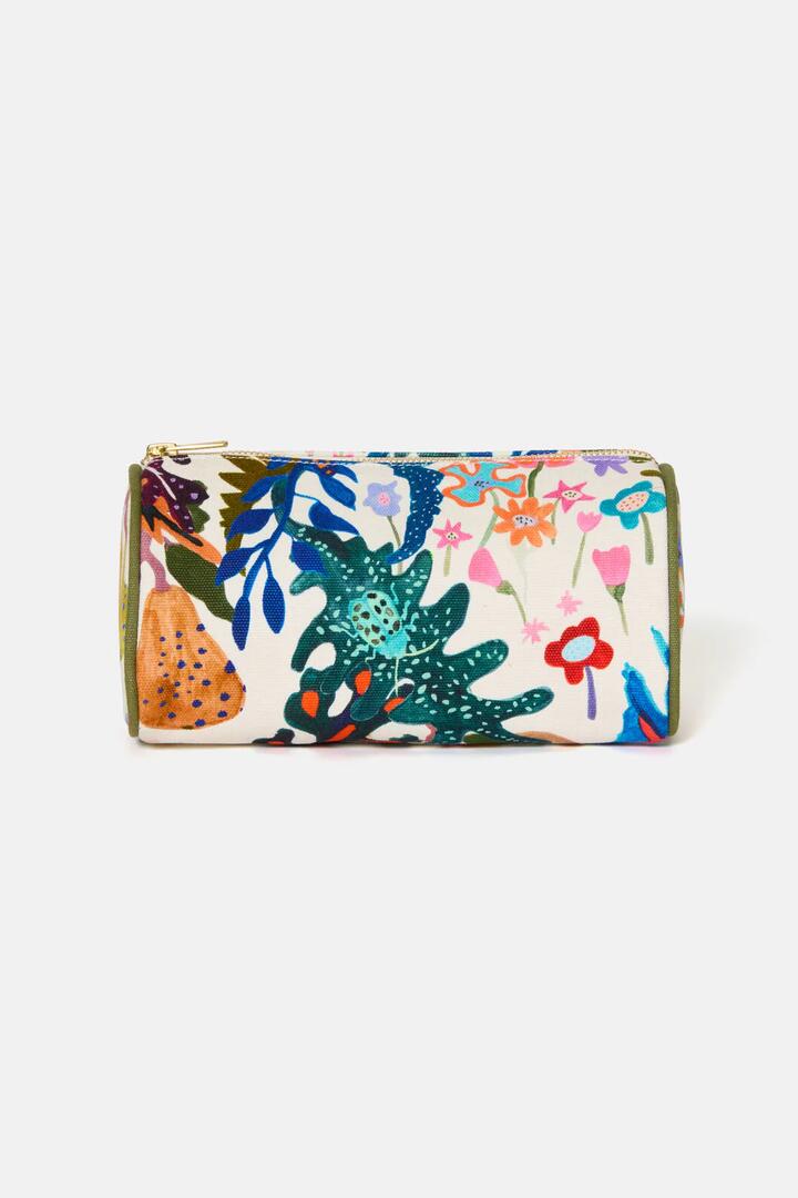 Image of Bags. Product name - Beetlemania Travel Bag in Print colour by brand - Gorman