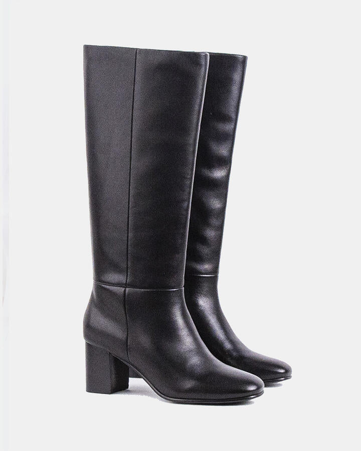 Image of Boots. Product name - Li-pyxis Black Leather in Black Leather colour by brand - Novo