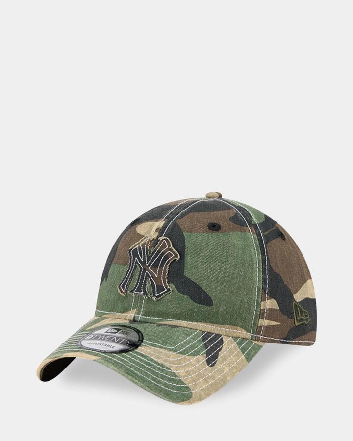 Image of Hats. Product name - New Era 9Twenty New York Yankees Cap Open Green in Open Green colour by brand - New Era