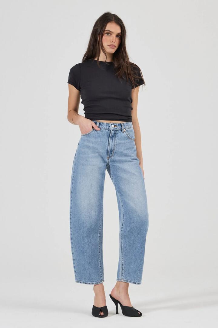 Image of Jeans. Product name - Gigi Surrender Light Blue Barrel Jean in Blue colour by brand - Rollas