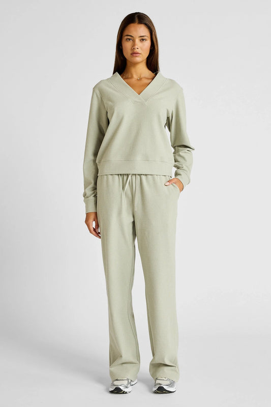 Micro-Rib V-Neck Cropped Sweater (Seagrass)