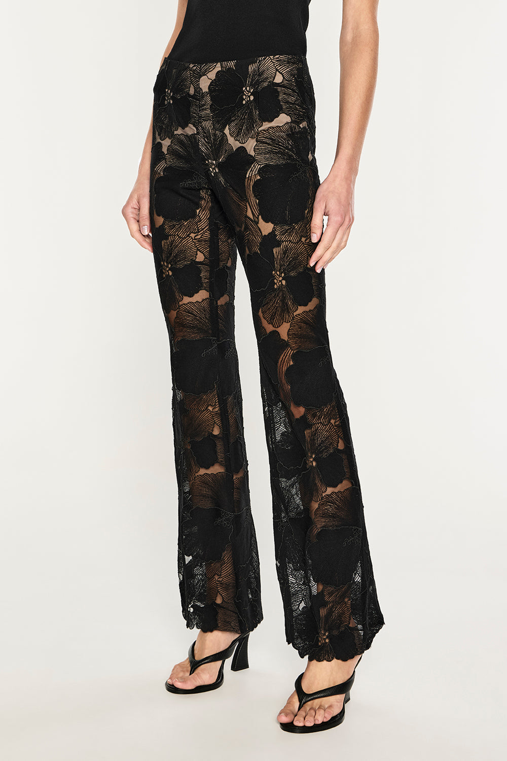 Sheer Force Bootleg Pant (Black)