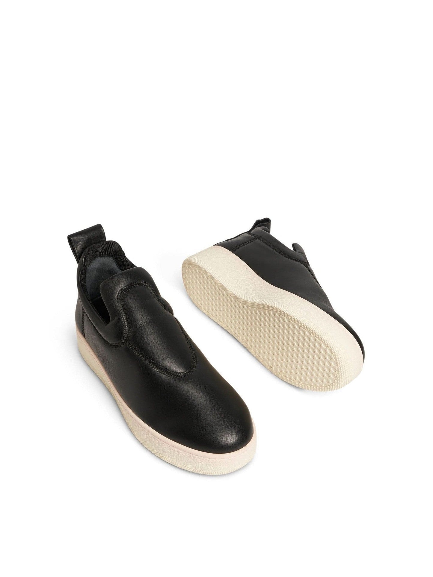 CELINE Pull On Sneaker 35 (Black)