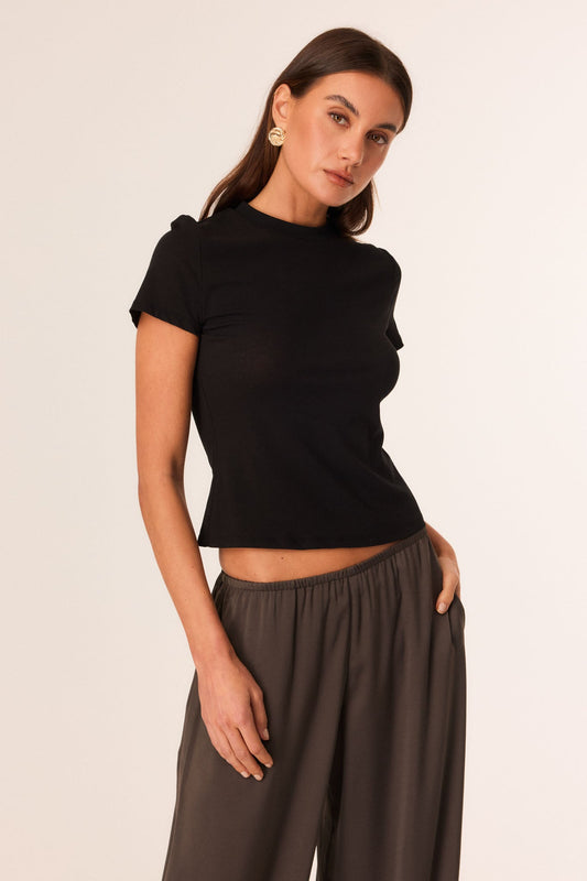 SNDYS HENNY BABY TEE (Black)