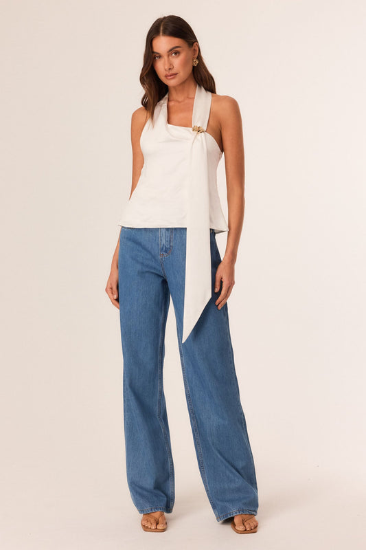 SNDYS ANISE HALTER TOP (Off White)