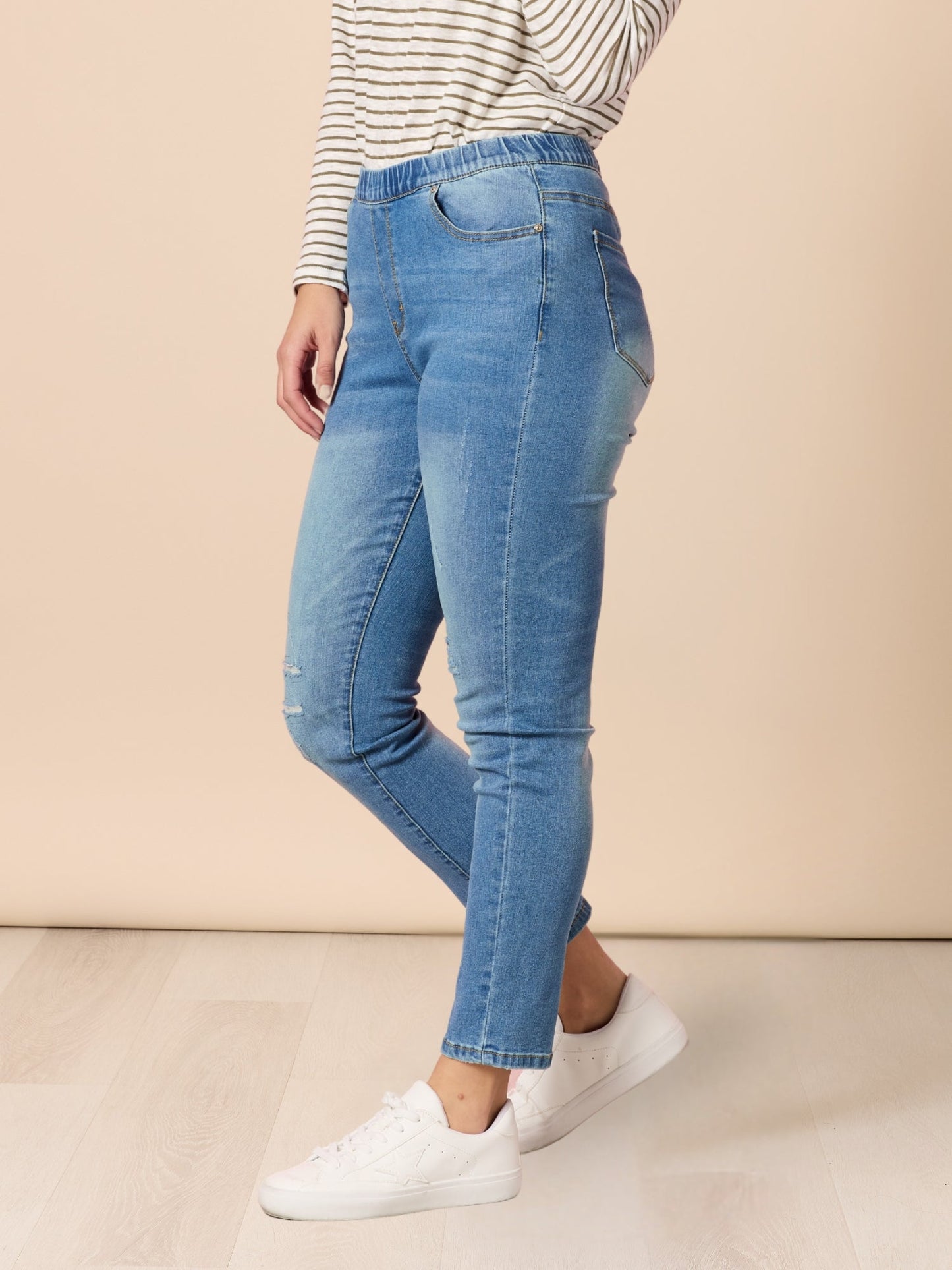 Threadz LA Stretch Pull On Jean (Denim)