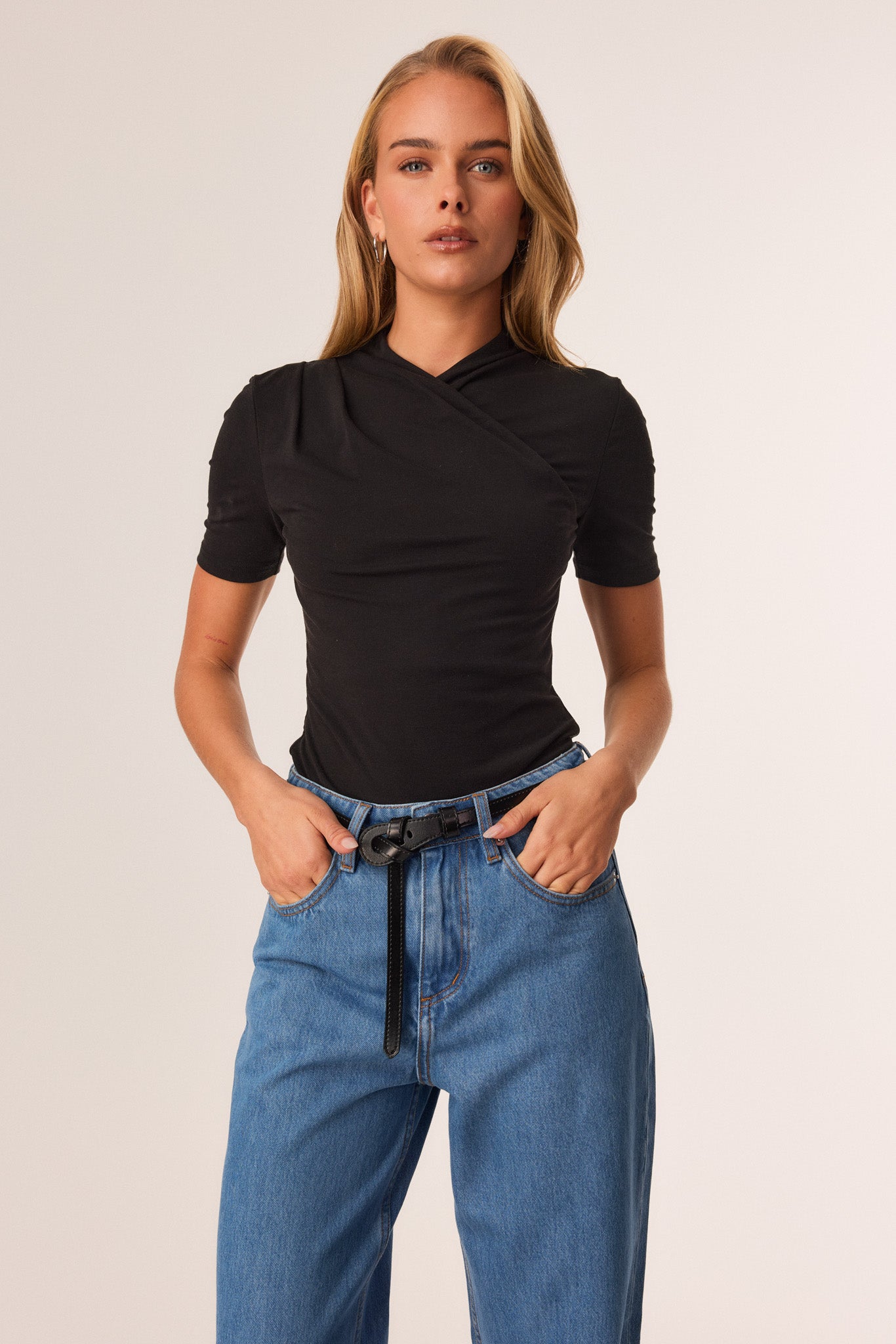 Image of T-Shirts. Productname: SNDYS HART TOP in Black colour by brand - SNDYS
