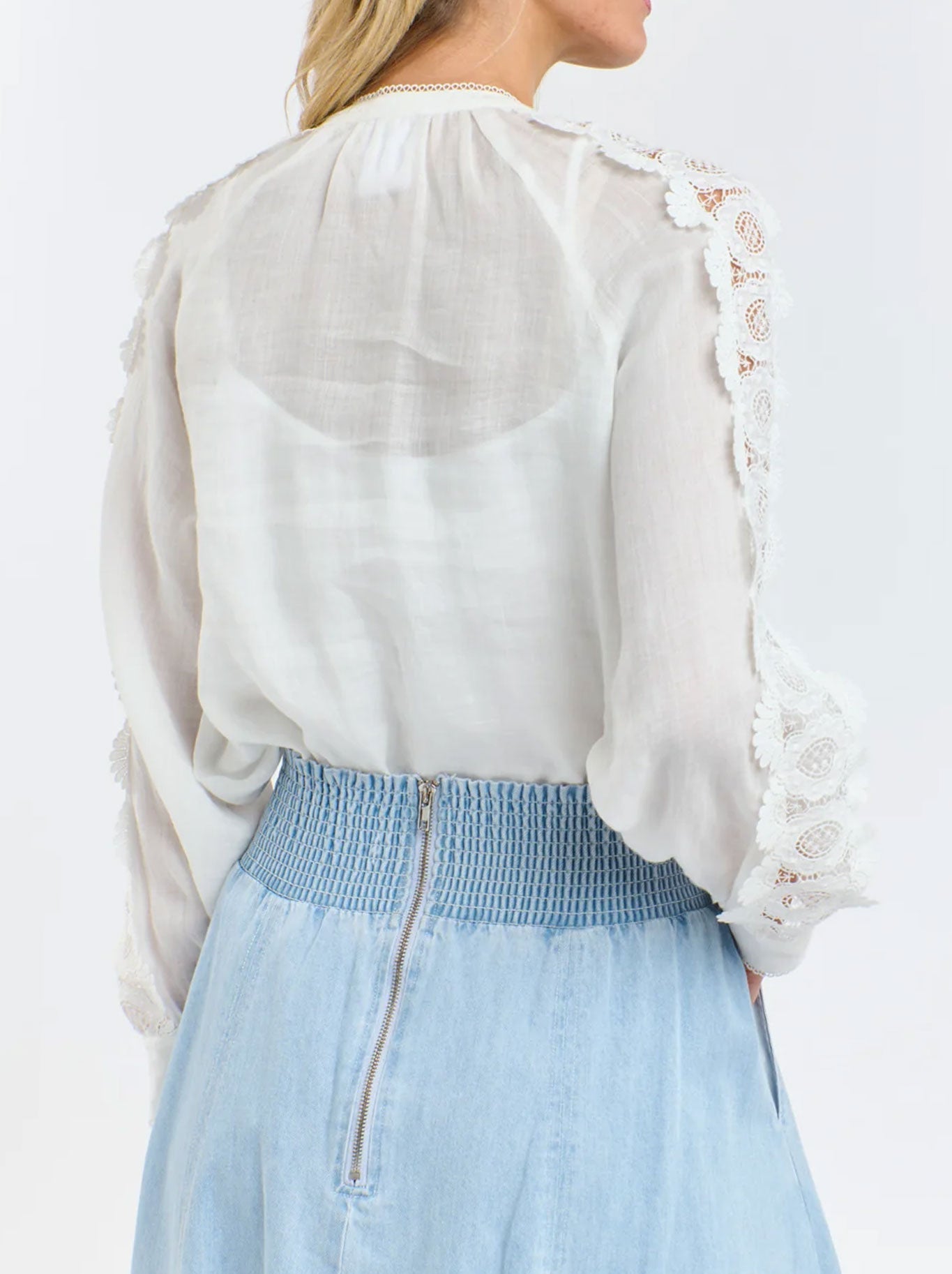 365 DAYS ROMANCE SHIRT (White)