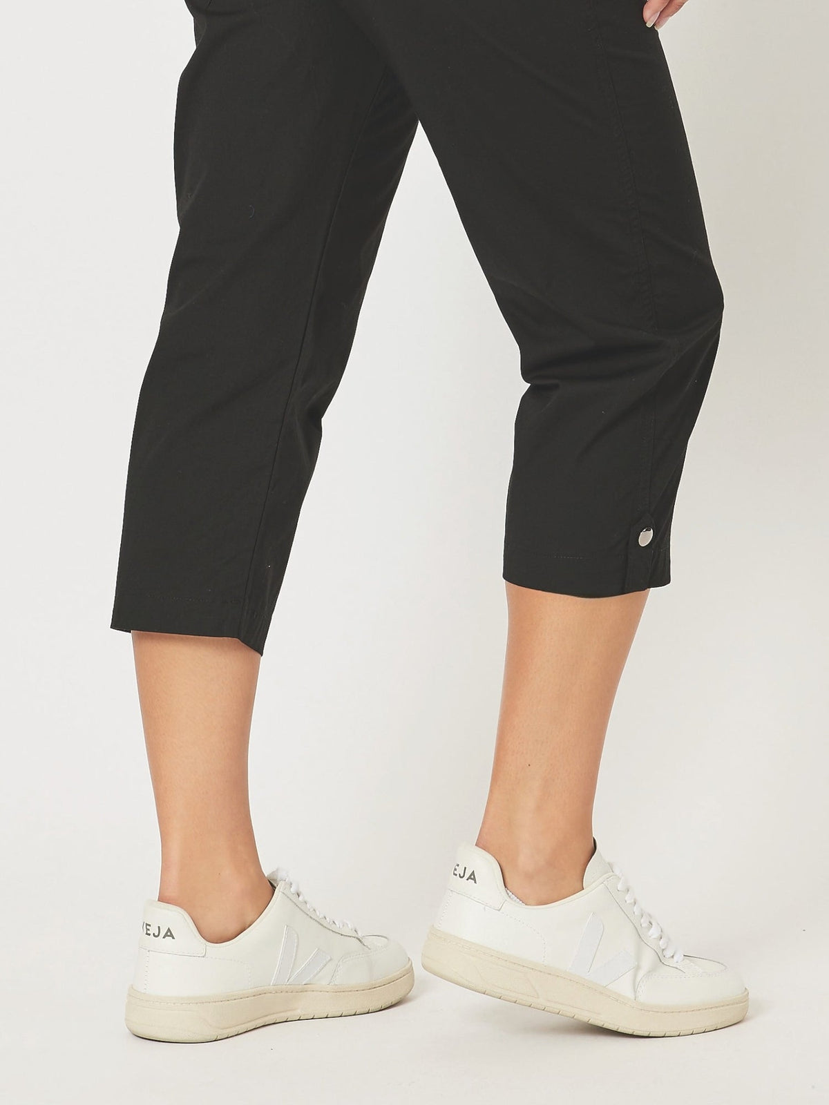 Threadz Santorini Cropped Cotton Pant (Black)