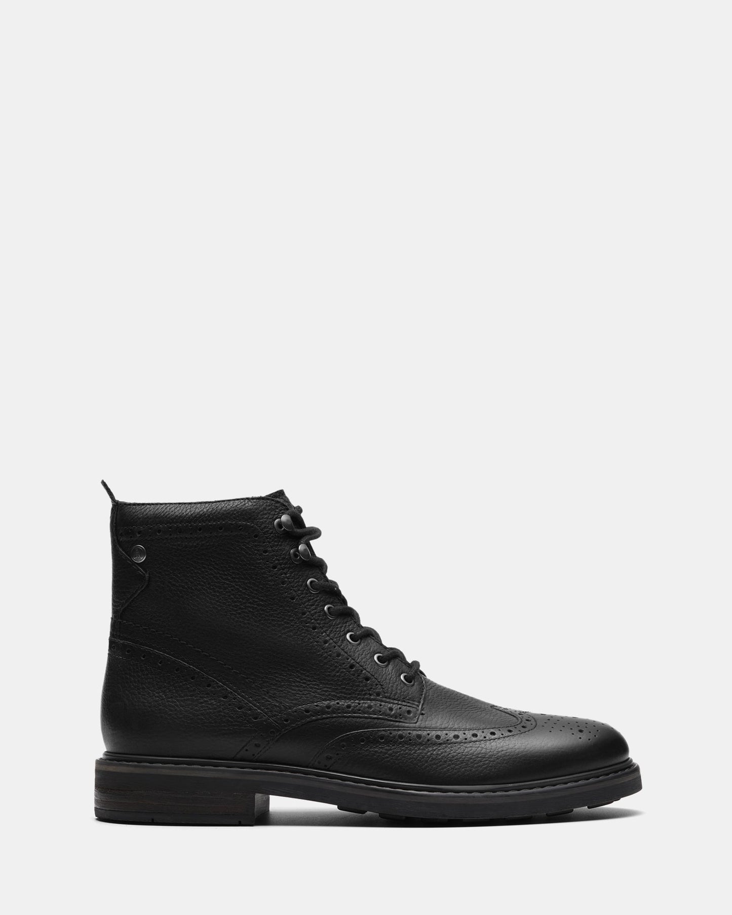 Image of Boots. Productname: Newford Lace Boot Black Leather in Black Leather colour by brand - Clarks