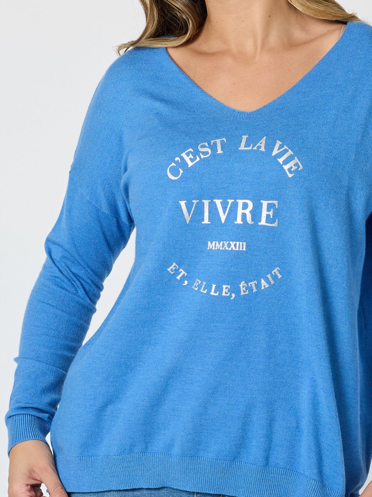 Threadz Cest La Vie Sweatshirt (Blue)