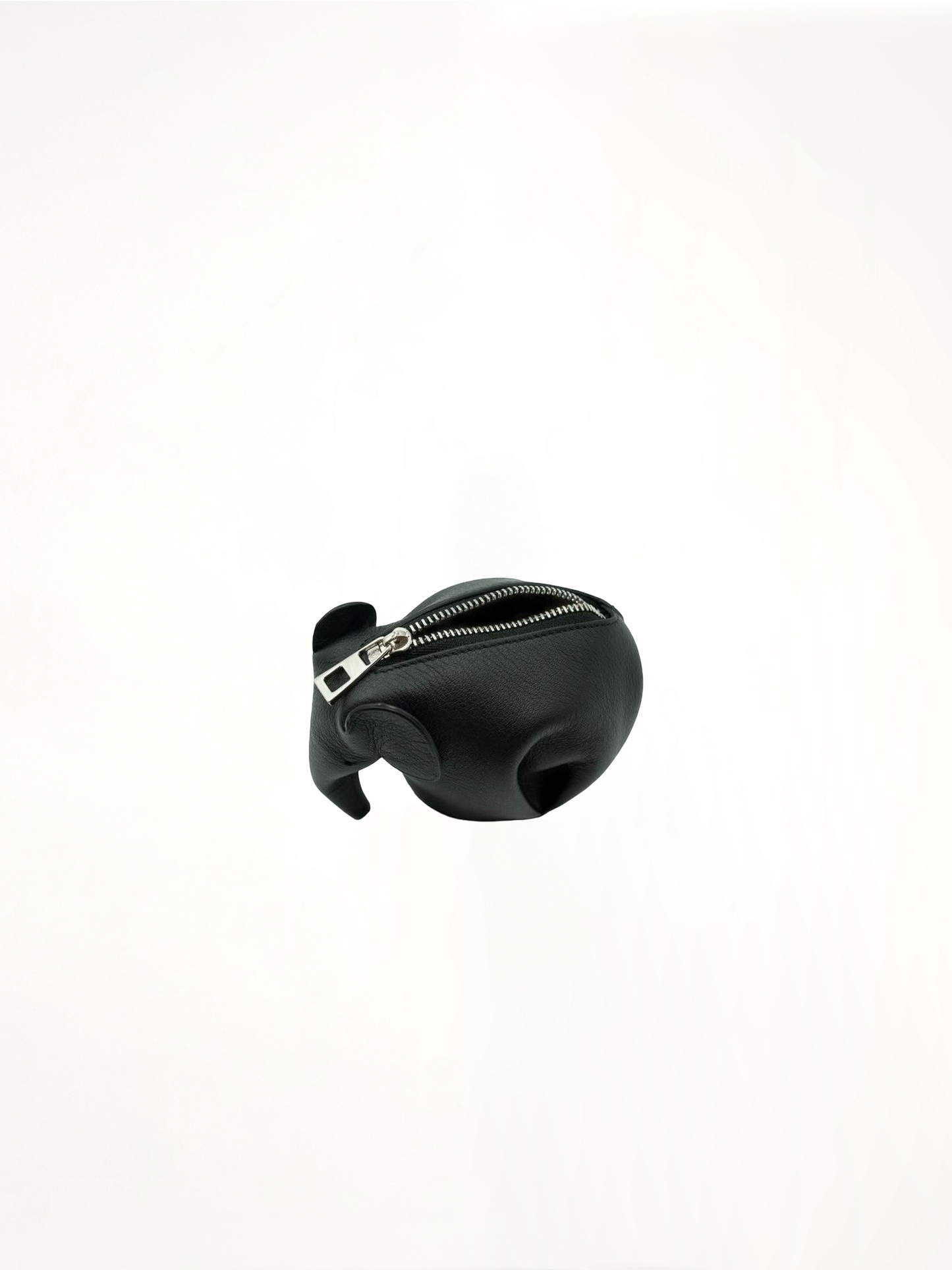 LOEWE Elephant Charm (Black)