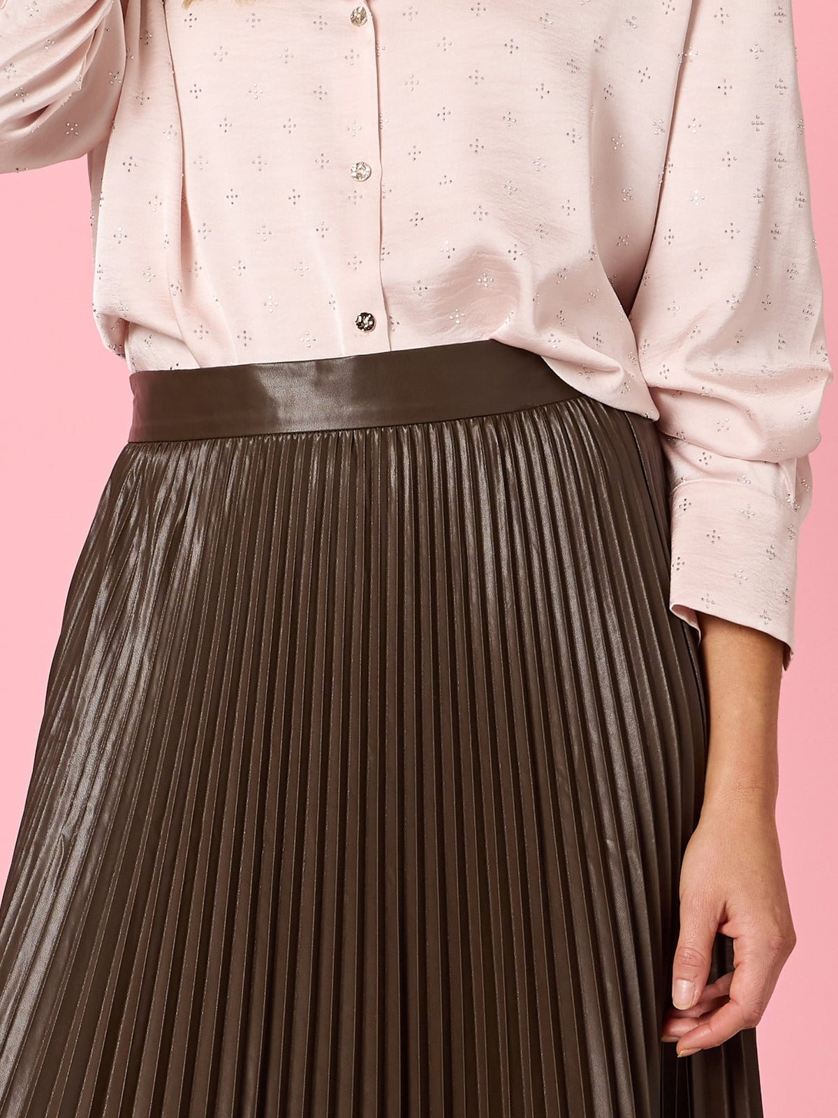 Hammock & Vine Florence Pleat Skirt (Espresso)