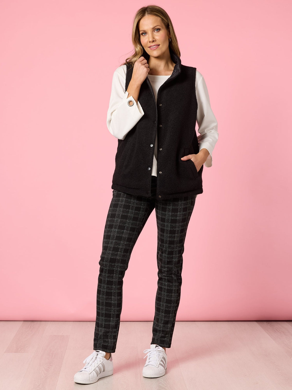 Clarity St Moritz Vest (Black)