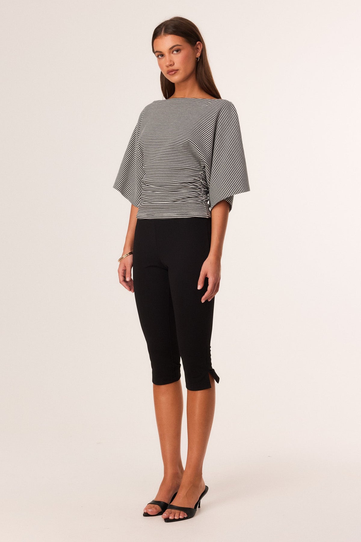 SNDYS SASSA TOP (Black Stripe)