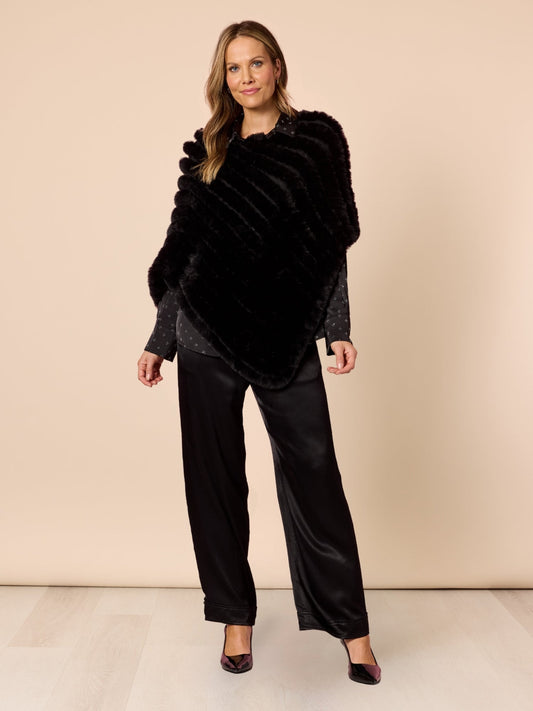 Hammock & Vine Roma Faux Poncho (Black)