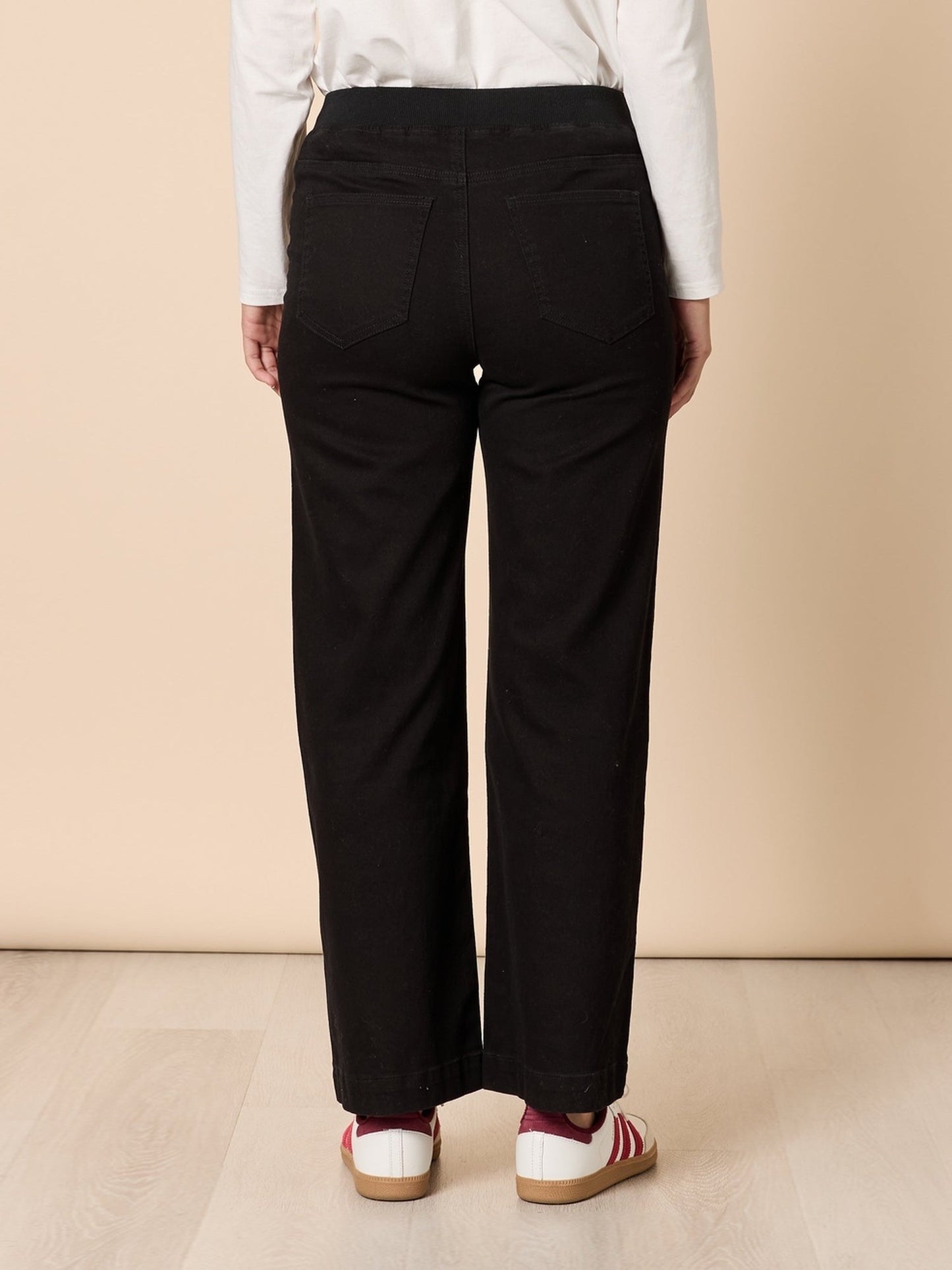 Threadz Carpenter Stretch Wide Leg Pull On Denim Jean (Black)