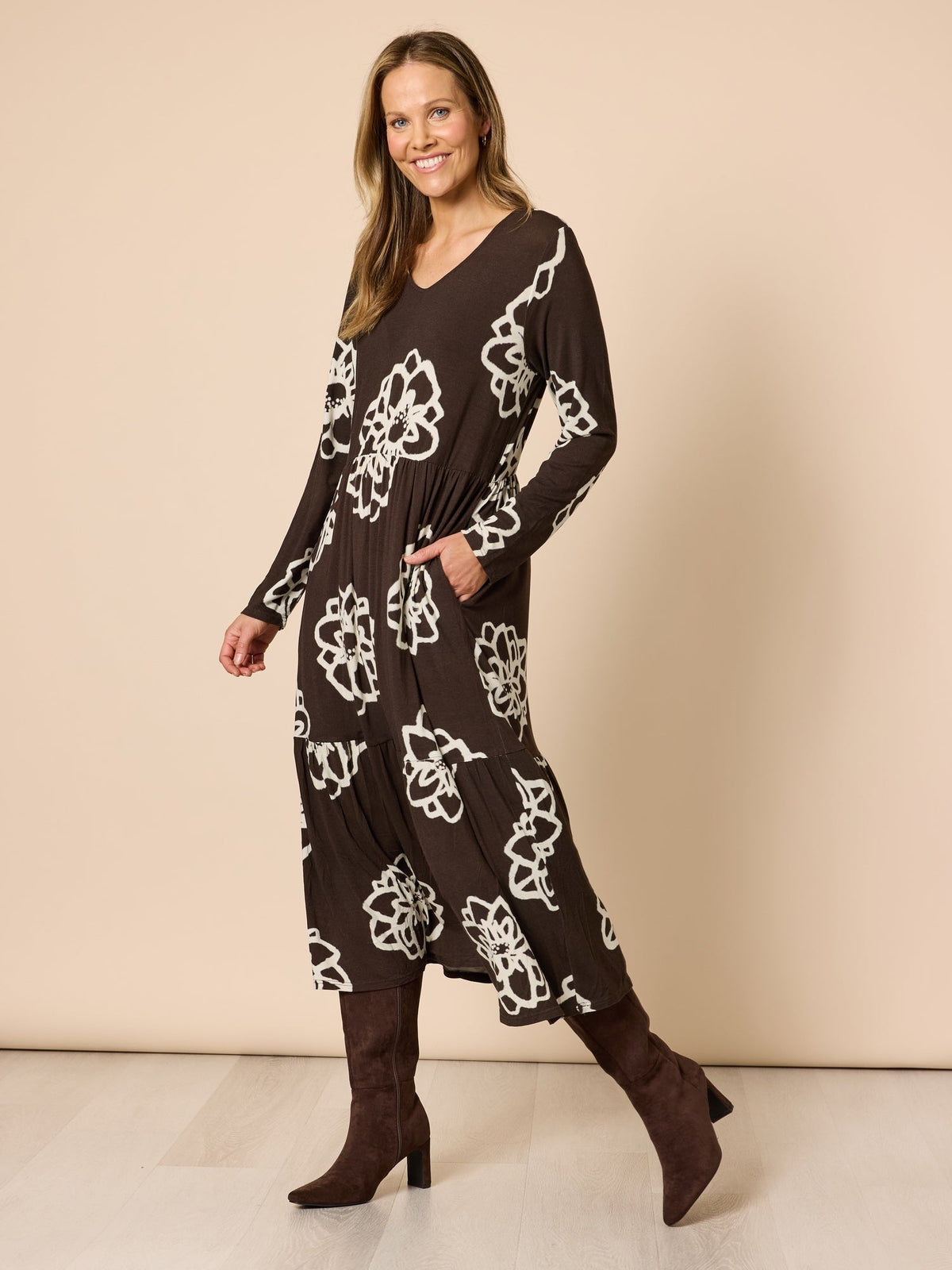 Clarity Florentine Dress (Coffee Ivory)