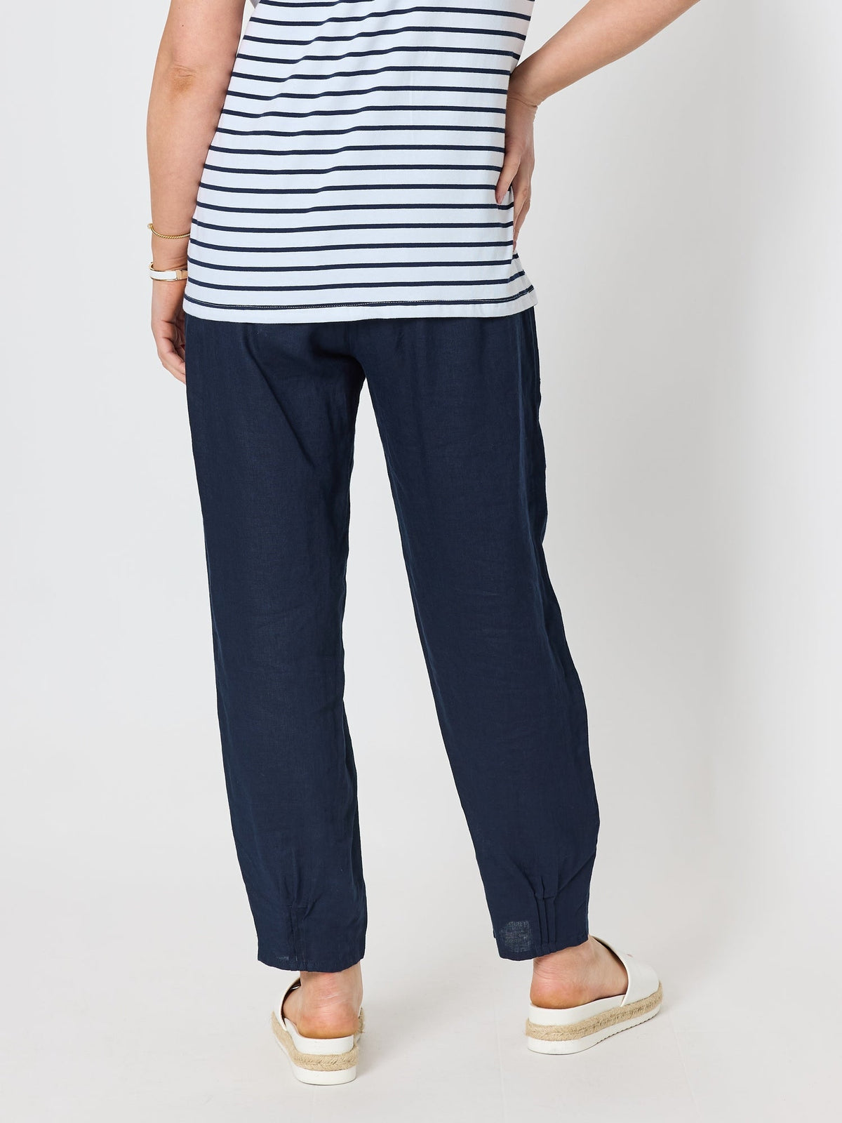 Gordon Smith Sarah Linen Pleat Hem Pant (Navy)
