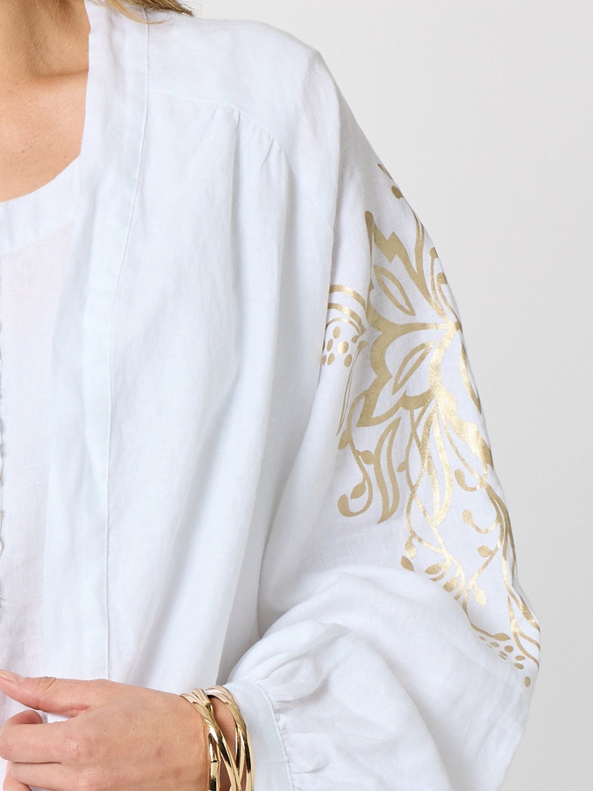Hammock & Vine Soleil Foil Print Linen Duster (White/Gold)